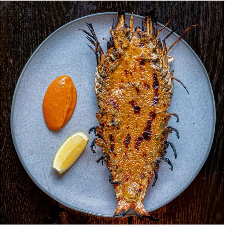 Món hải sản nướng được du khách yêu thích. Ảnh: Thetravel. Món hải sản nướng được du khách yêu thích. Ảnh: Thetravel.