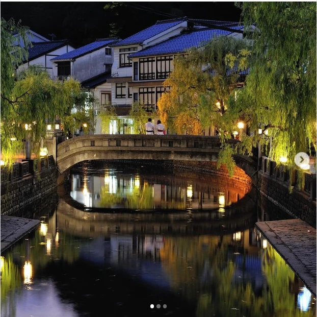 Thị trấn suối nước nóng Kinosaki Onsen. Ảnh: Thetravel.