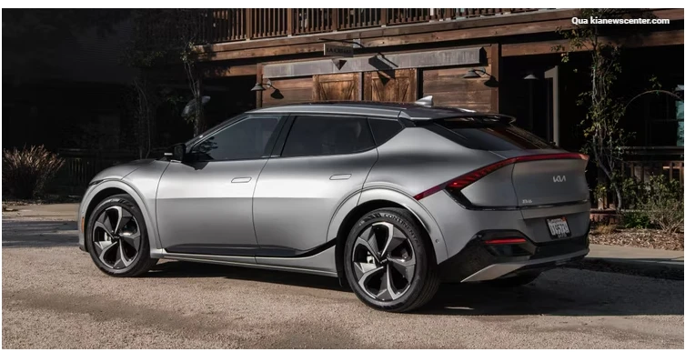 Tiếng ồn động cơ mô phỏng. Ảnh: Hotcars.