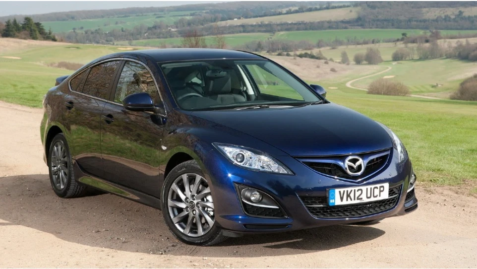 Liên hệ với đại lý nơi bạn đã mua chiếc xe đó. Ảnh: Motorbiscuit.