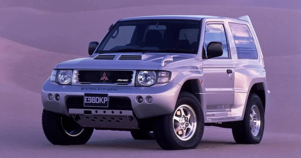Pajero Evolution lập kỷ lục giành được nhiều chiến thắng nhất với 12 danh hiệu. Ảnh: Hotcars.