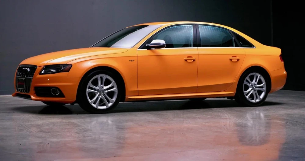 Thế hệ B8 tự hào có công nghệ tốt, thiết kế tuyệt đẹp và thiết lập sedan bốn cửa. Ảnh: Hotcars.