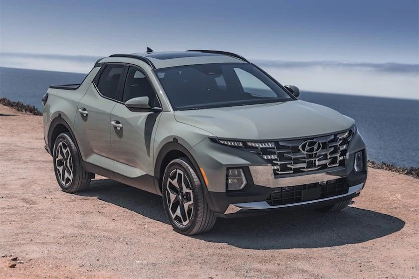 Hyundai Tucson là một chiếc xe crossover cho cảm giác lái thoải mái. Ảnh: Carbuzz.