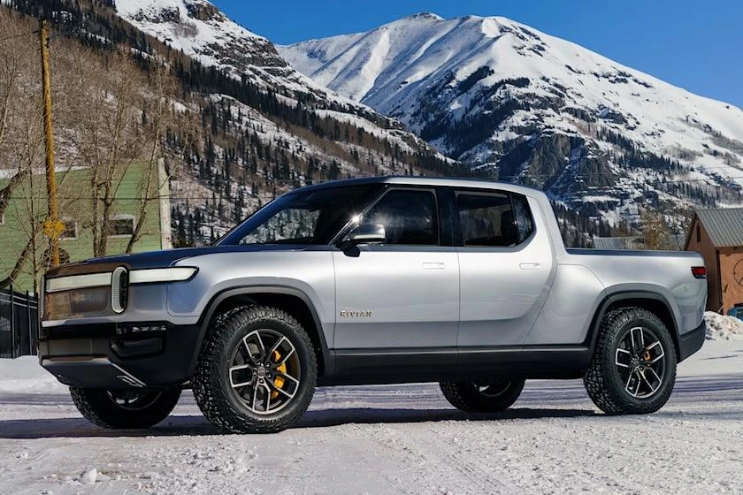 Rivian R1T là một chiếc xe bán tải phong cách sang trọng. Ảnh: Cabuzz.