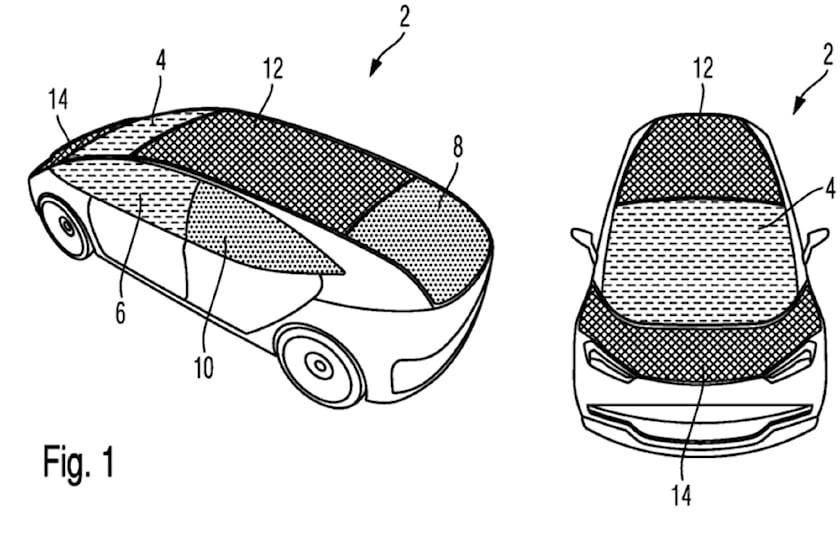 Tấm pin năng lượng mặt trời được gắn vòng quanh xe. Ảnh: Carbuzz. Tấm pin năng lượng mặt trời được gắn vòng quanh xe. Ảnh: Carbuzz.
