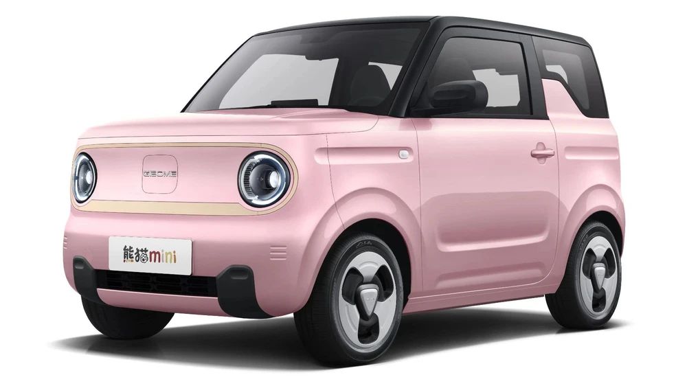 Geely Panda Mini EV có phạm vi 150 km. Ảnh: Carscoops.