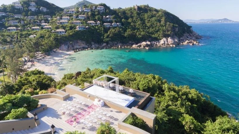 Từ khu nghỉ dưỡng này du khách thỏa sức thưởng ngoạn thiên nhiên. Ảnh: Thetravel. Từ khu nghỉ dưỡng này du khách thỏa sức thưởng ngoạn thiên nhiên. Ảnh: Thetravel.