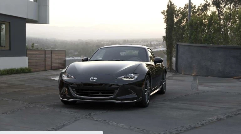 Mazda Miata 2022 có giá 28.665 USD. Ảnh:Motorbiscuit.