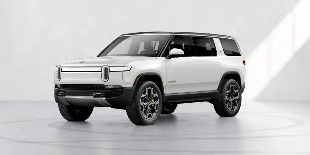 Rivian R1S 2023 có giá 79.800 USD. Ảnh: Hotcars.