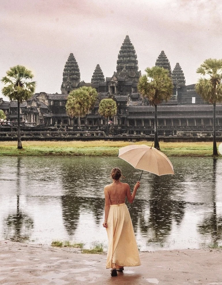 Angkor Wat, Campuchia nơi khám phá di tích lịch sử quan trọng về Đế chế Khmer. Ảnh: Thetravel.