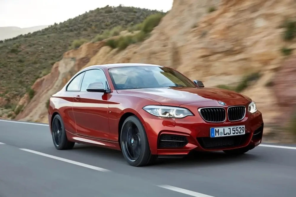 BMW 2 Series 2019 là một trong những chiếc BMW đã qua sử dụng tốt nhất. Ảnh: Motorbiscuit.