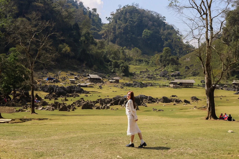 Vẻ đẹp hoang sơ của bản làng nguyên thủy đã hút hồn nhiều du khách. Ảnh: BẢO NGÂN.
