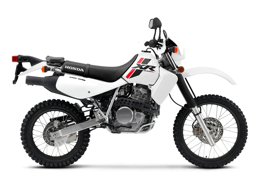XR650L có giá chỉ 6.999 USD. Ảnh: Hotcars.