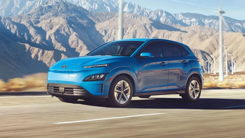 Hyundai Kona Electric 2023 gặp sự cố về pin. Ảnh: Hotcars.