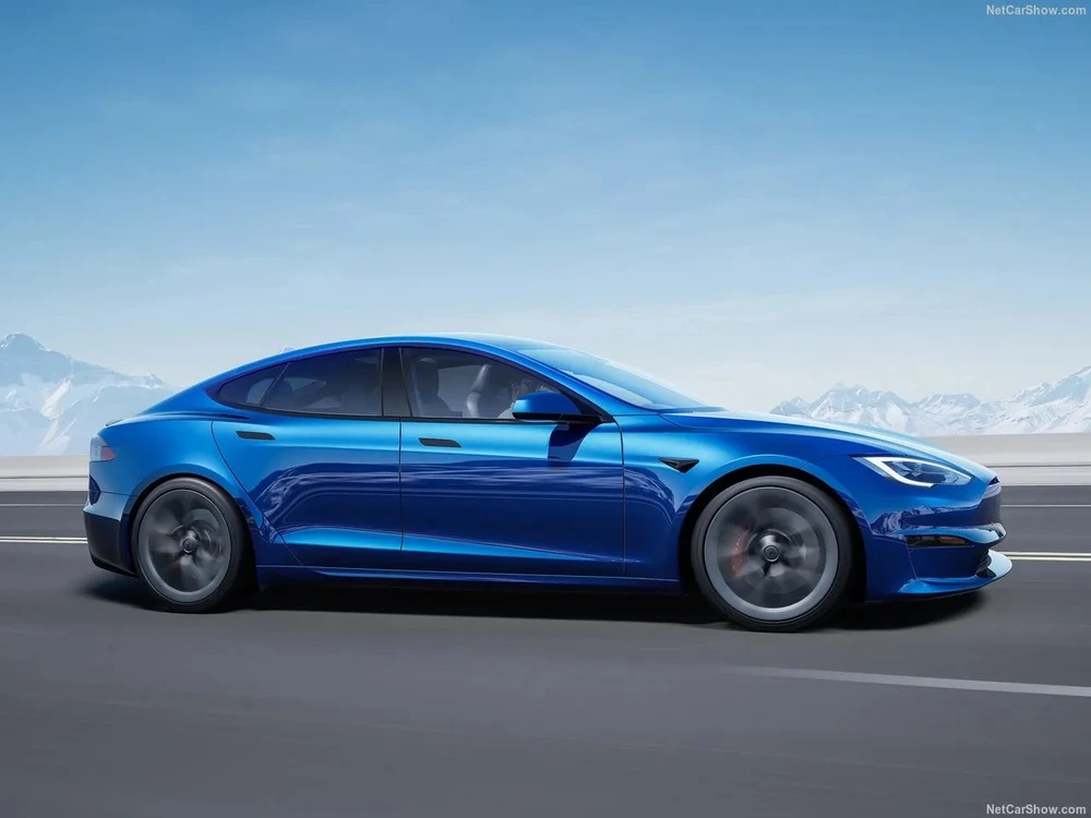 Model S đã gặp phải một số khó khăn trên đường đi. Ảnh: Hotcars.