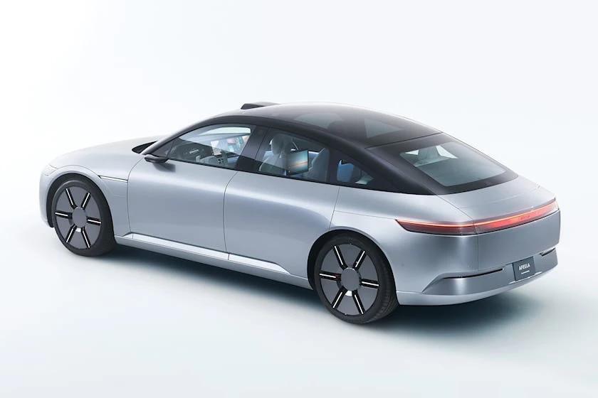 Mẫu xe mới này không chỉ dành cho thị trường Trung Quốc mà nó còn nhắm tới tất cả các thị trường quốc tế khác. Ảnh: Carbuzz.