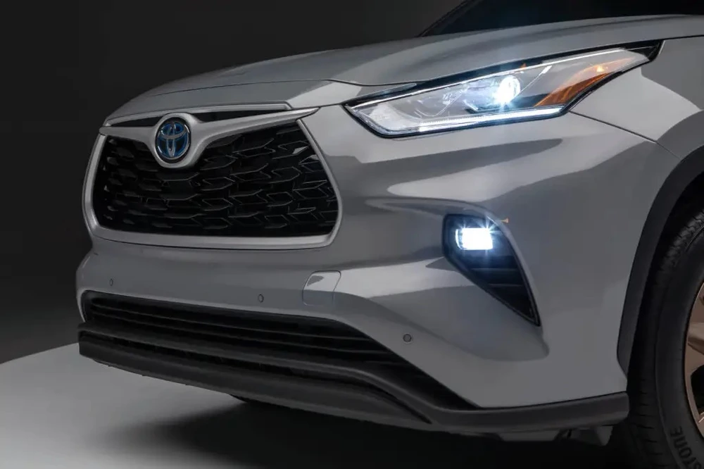 Toyota Highlander Hybrid 2023 là một lựa chọn tuyệt vời. Ảnh: Motorbiscuit.