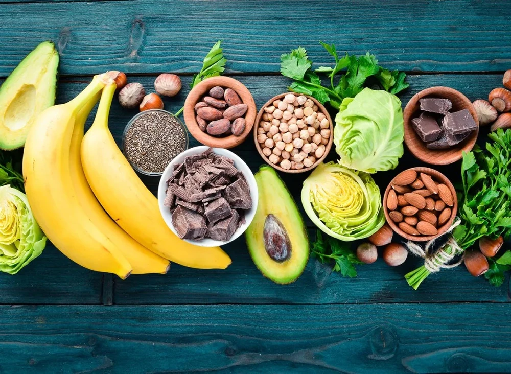 Vì các loại hạt và rau xanh lá chứa nhiều magiê, lutein rất quan trọng cho não. Ảnh: Shutterstock.