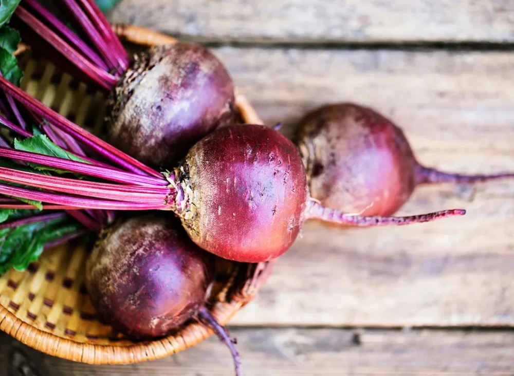 Củ dền chứa rất nhiều chất dinh dưỡng hữu ích giúp giảm cân. Ảnh: Shutterstock.