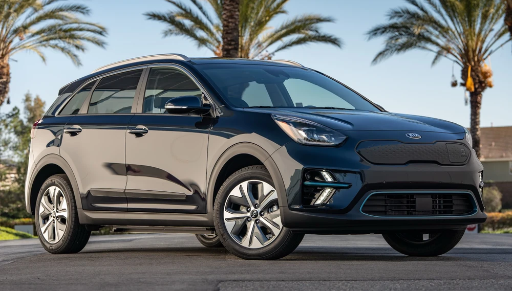 Kia Niro EV 2019 gần 660 triệu đồng. Ảnh: Hotcar.