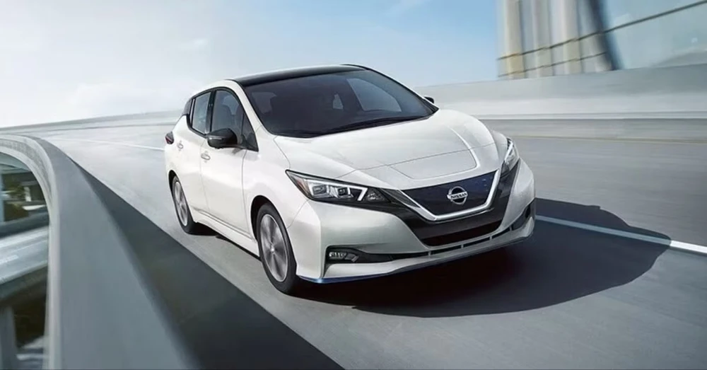 Nissan Leaf 2022 khoảng 480 triệu đồng. Ảnh: Hotcar.