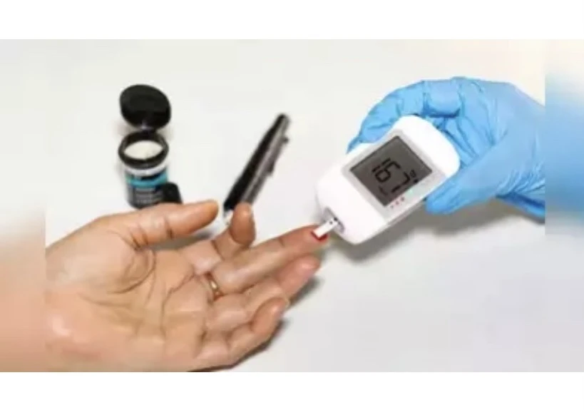 Những thói quen này có thể làm tăng lượng đường trong máu. Ảnh: TIMESNOW.