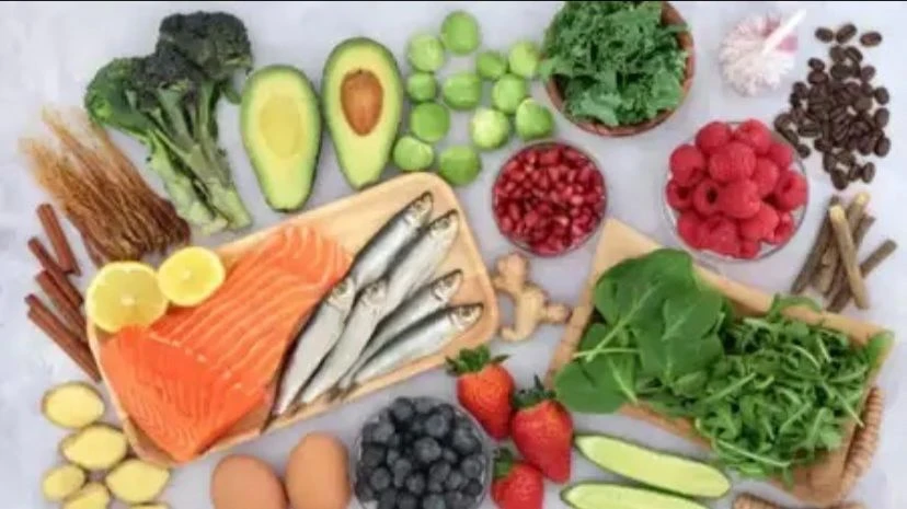 Ăn những loại thực phẩm này giúp giảm viêm trong cơ thể. Ảnh: TIMESNOW. Ăn những loại thực phẩm này giúp giảm viêm trong cơ thể. Ảnh: TIMESNOW.