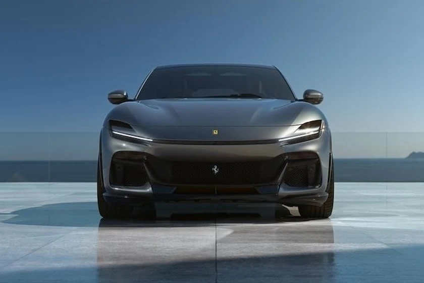 Ferrari Purosangue có giá hơn 9,4 tỉ đồng. Ảnh: Carbuzz.