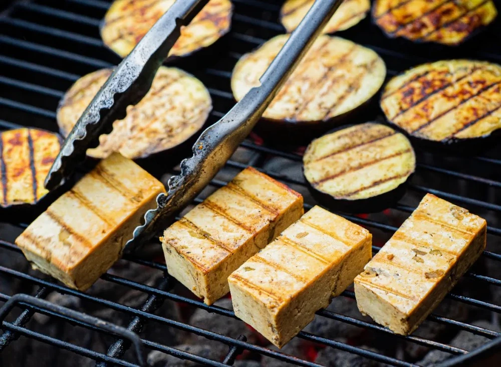 Đậu phụ là một nguồn protein linh hoạt. Ảnh: Shutterstock. Đậu phụ là một nguồn protein linh hoạt. Ảnh: Shutterstock.