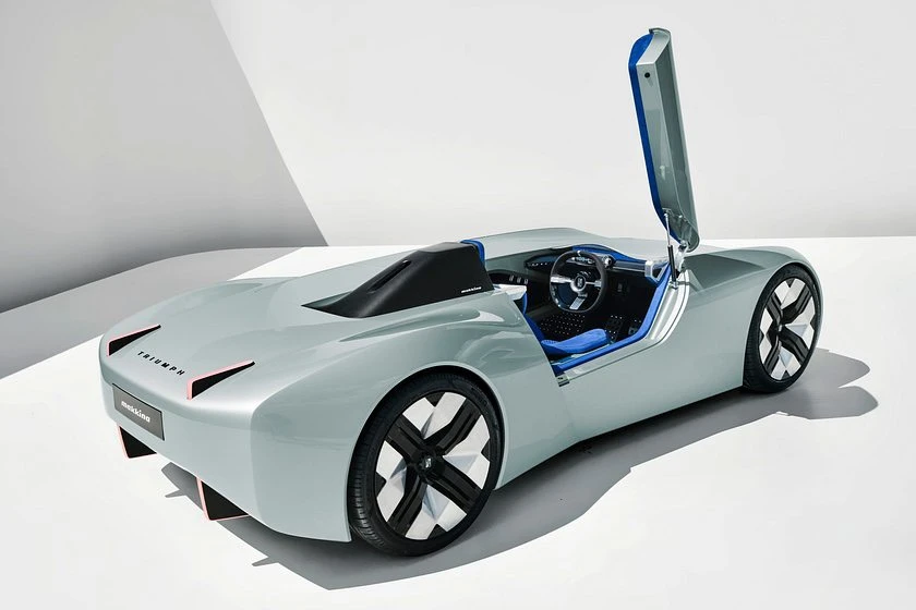 Triumph TR25. Ảnh: Carbuzz.