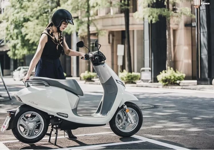 Kymco Ionex I-ONE. Ảnh: Topspeed.