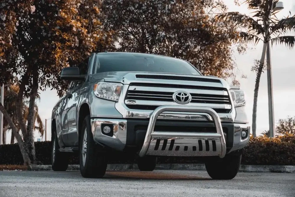 Toyota Tundra 2013 hiện có giá là 22.236 USD (tương đương hơn 530 triệu đồng). Ảnh: Motorbiscuit.