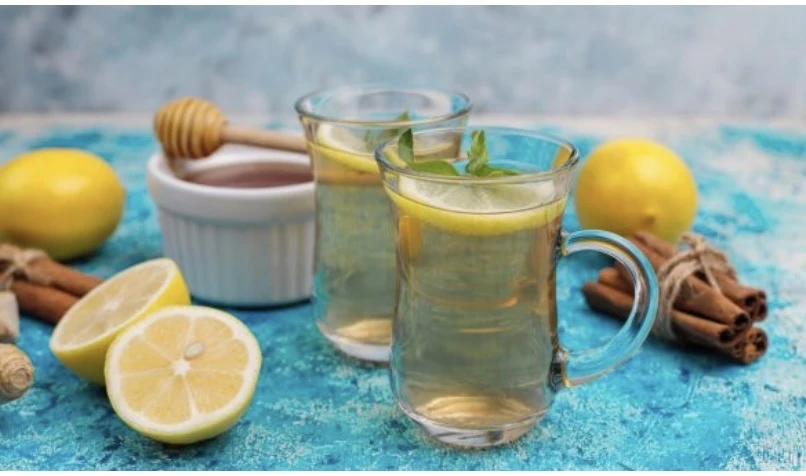 Nước chanh với mật ong có thể là một phần trong kế hoạch giảm cân lành mạnh, nhưng nó không phải là giải pháp kỳ diệu. Ảnh: Boldsky.