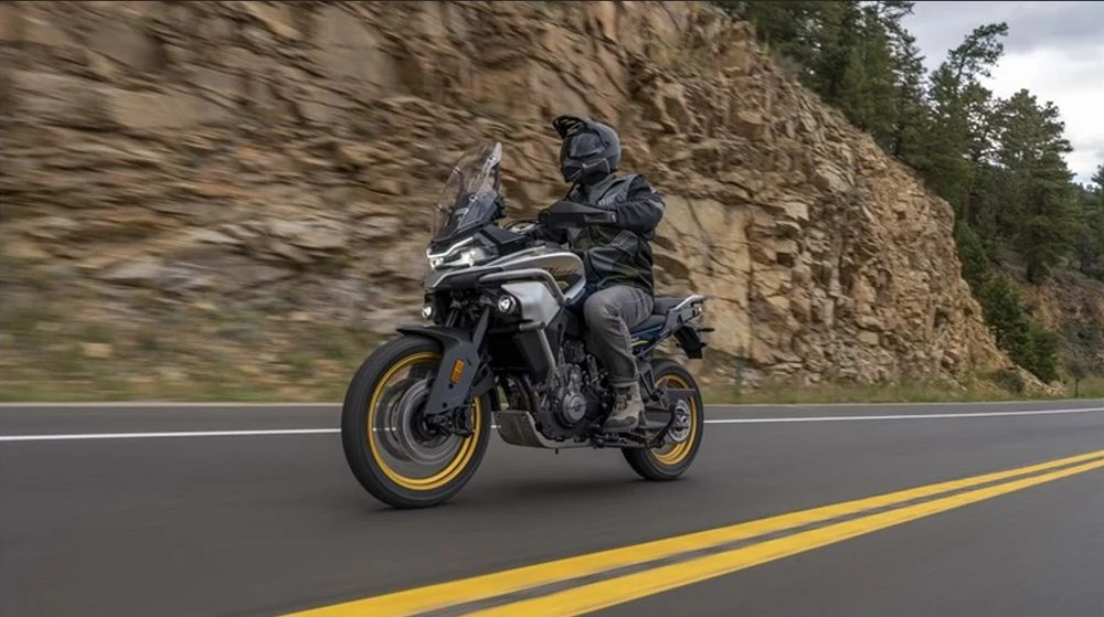 CFMoto Ibex 800 T. Ảnh: Topspeed.