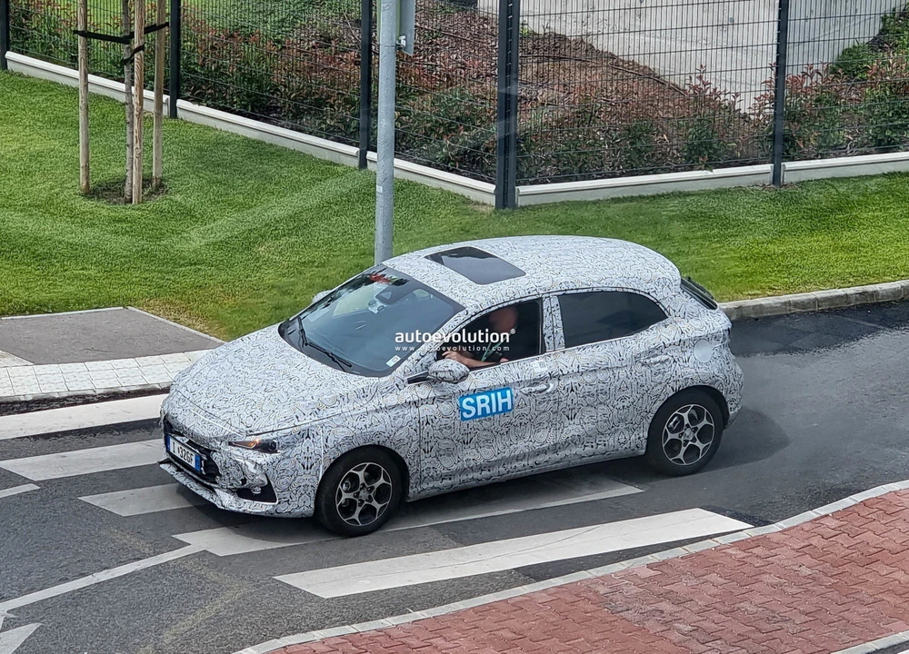 Trung -Quoc- se- kiem -tien -o- phan -khuc -ma- Ford- da- tu- bo-4.jpg