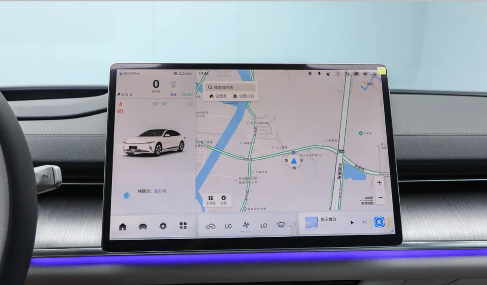 Kham -pha- mau- sedan- chay dien-hon-510-trieu-dong-voi-pham-vi-1.200 km-6.jpg