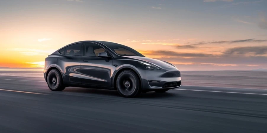 Top -3 -chiec- SUV -dien- 2023- co- pham -vi -lai- xe -dai-nhat-2.jpg