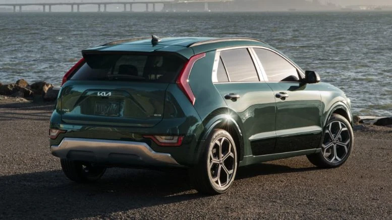 Top-mau-SUV- hybrid -hien-dai-va-gia-ca-phai-chang-Kia Niro Hybrid 2024.JPG