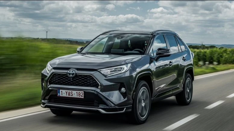 Top-mau-SUV- hybrid -hien-dai-va-gia-ca-phai-chang-Toyota RAV4 Hybrid 2024.JPG