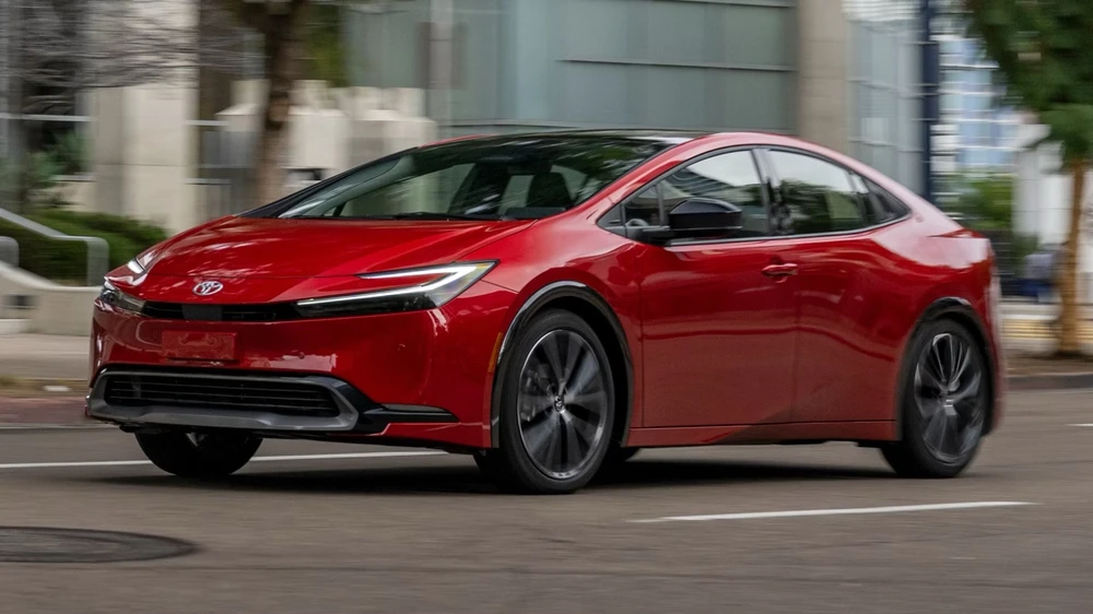 Những chiếc ô tô hatchback hiện đại với khả năng tiết kiệm nhiên liệu đáng kinh ngạc.jpg