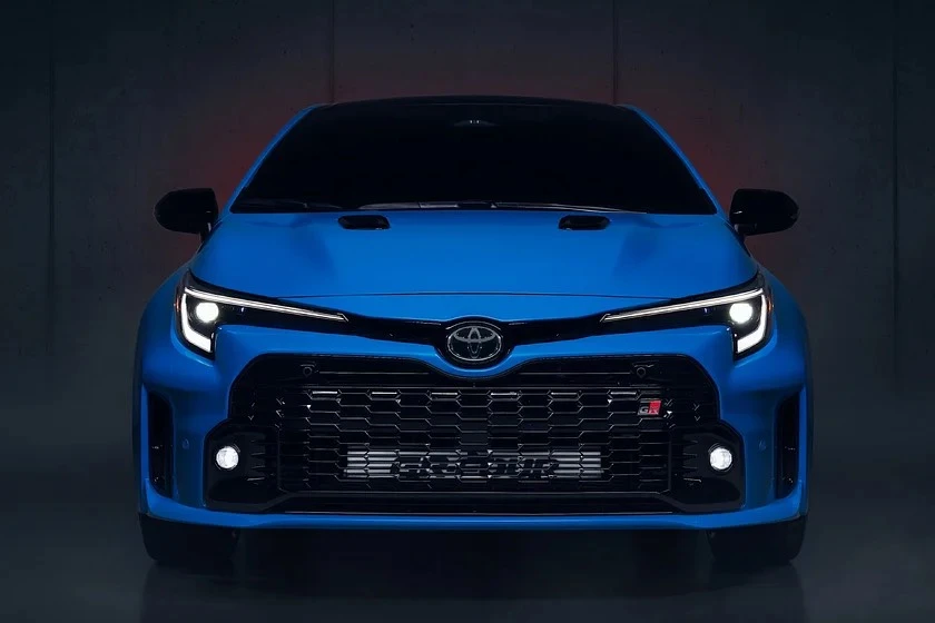 Những chiếc ô tô số tay mà bạn vẫn có thể mua vào năm 2024.jpg