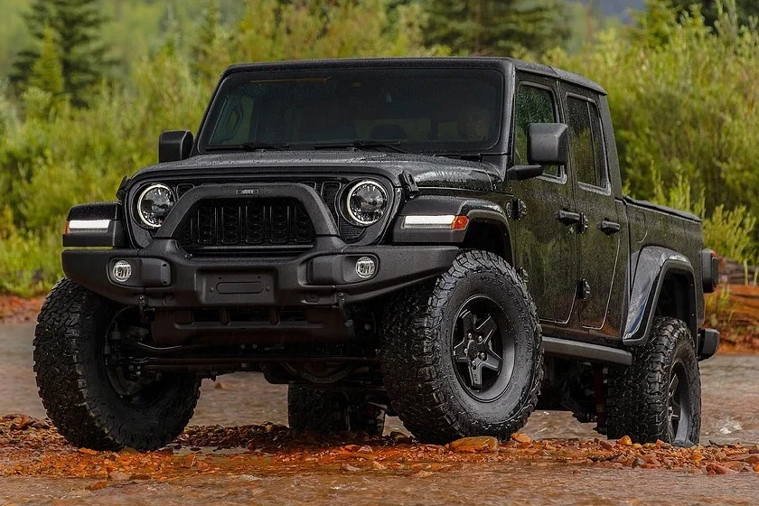 Những chiếc ô tô số tay mà bạn vẫn có thể mua vào năm 2024.jpg