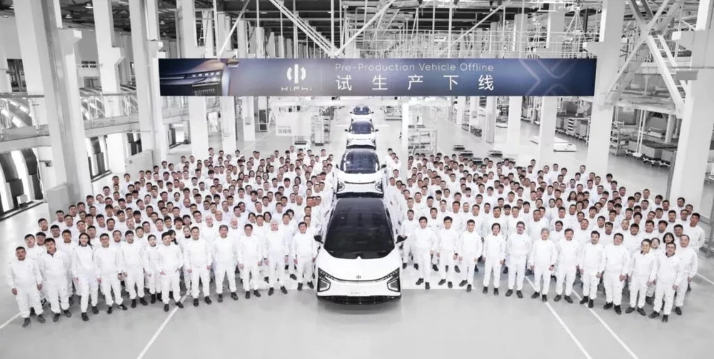 Nhà sản xuất ô tô Trung Quốc tạm dừng trong 6 tháng khi thị trường xe điện đã bão hòa.jpg