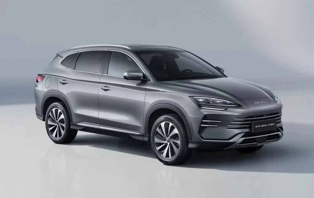 Mỹ mở cuộc điều tra xe Trung Quốc và cho rằng nó có thể do thám người Mỹ.jpg