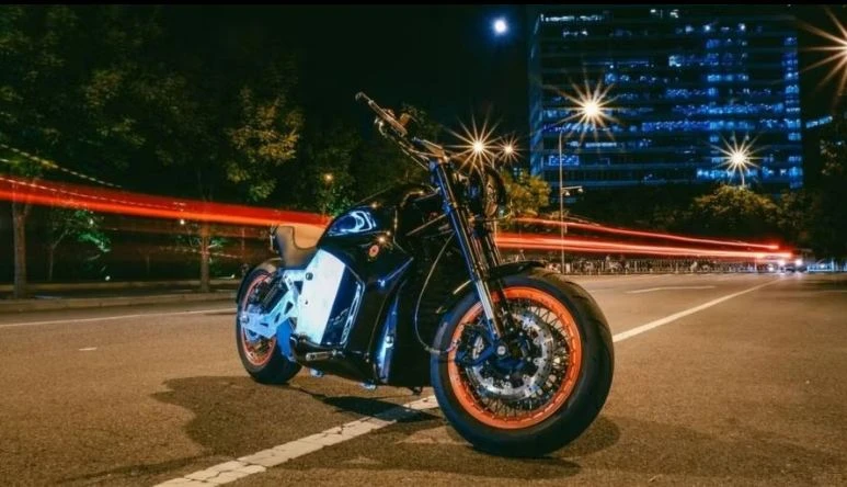 Xe máy điện có quãng đường đi được nhiều nhất thế giới vào năm 2024.JPG