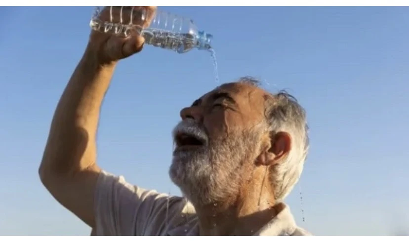 Mẹo bảo vệ sức khỏe khi thời tiết nắng nóng.jpg