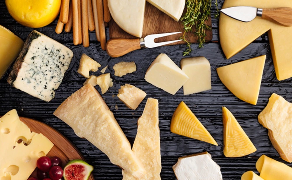 Một số lợi ích sức khỏe tuyệt vời của việc ăn phô mai.jpg