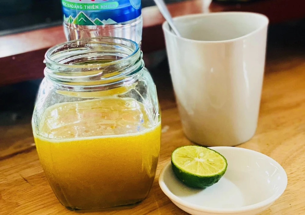 10 lợi ích sức khỏe của việc uống nước chanh khi thời tiết nắng nóng.jpg