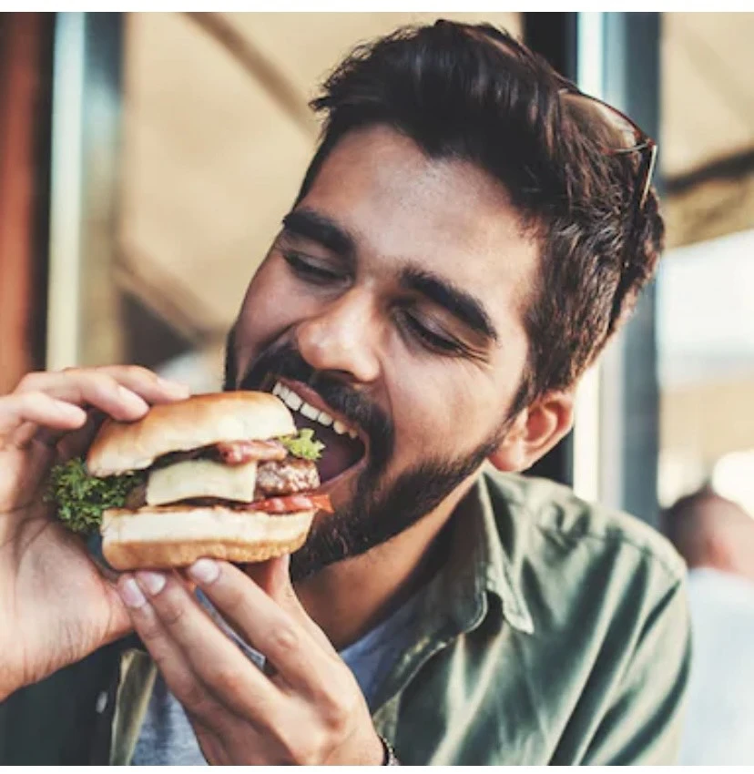 Thực hiện mẹo ăn uống này để tràn đầy năng lượng cả ngày.jpg