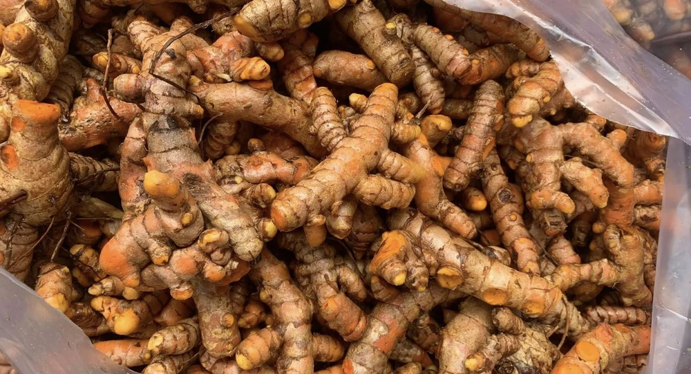 Đây là những tác dụng phụ của việc ăn nhiều nghệ.jpg